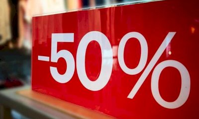 Anche nella Granda i saldi al via il 5 gennaio