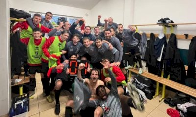 Calcio, Promozione: una zampata di Samake nel finale regala il derby al Busca
