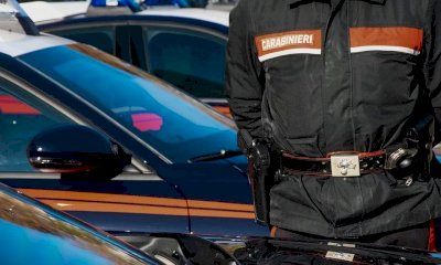 Pianfei, operaio ferisce un collega con un taglierino e scappa