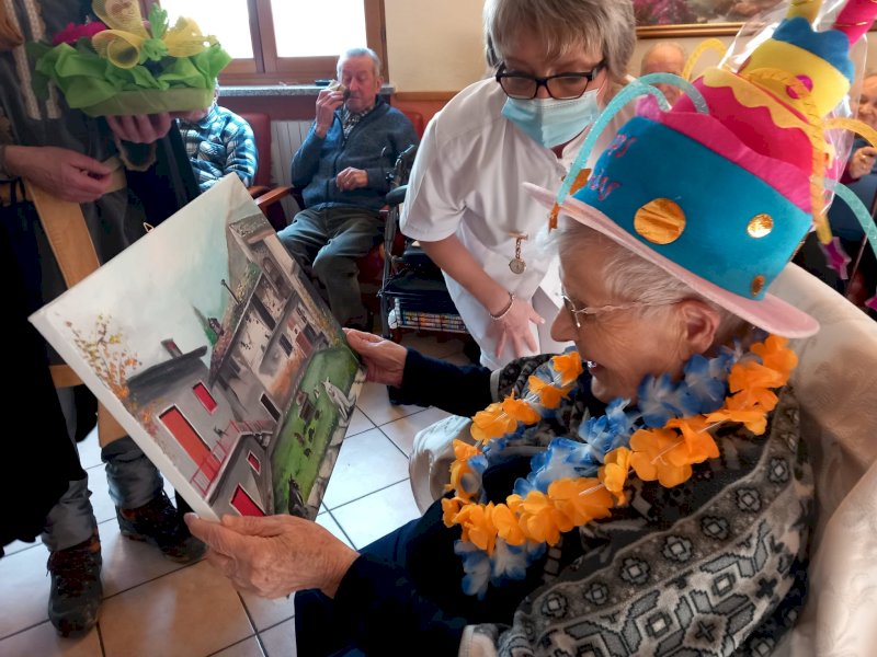 Monterosso Grana, la signora Ines compie cento anni: gli auguri da tutta la comunità
