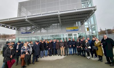 Alba: aperta la nuova passerella della stazione, ora completamente senza barriere architettoniche