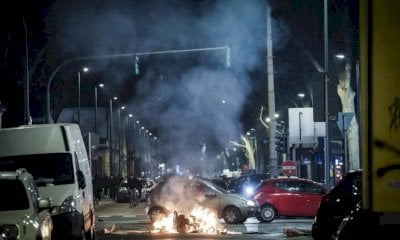 Violenze anarchiche a Torino, la Regione sarà parte civile e devolverà i risarcimenti ai danneggiati