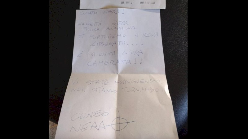 Una lettera firmata "Cuneo Nera" nella sede dell'Anpi. Gribaudo (PD): "Si respira un brutto clima"