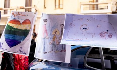 Coppie omogenitoriali, Radicali, +Europa e Apertamente alla Manassero: 