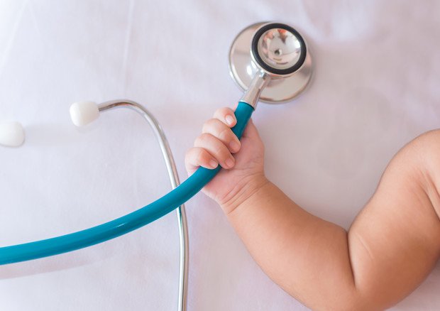 Nelle valli mancano i pediatri, l'Uncem: "Emergenza gravissima"