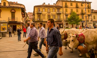 A Saluzzo torna la Rudunà: sfila l’orgoglio margaro