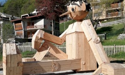 Vernante inaugura un Pinocchio gigante dedicato a 