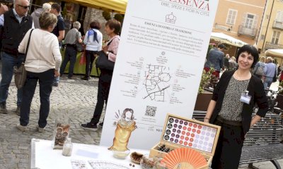 Un percorso storico-artistico-olfattivo nel centro di Savigliano con Múses per “Quintessenza”