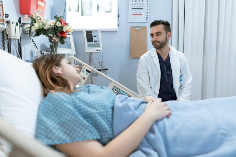 Medici e infermieri sull’orlo di una crisi di nervi: il 53% in Piemonte ha pensato di licenziarsi