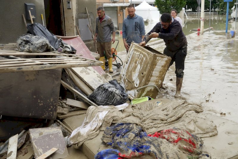 Emilia Romagna, il Pd braidese raccoglie fondi per gli alluvionati