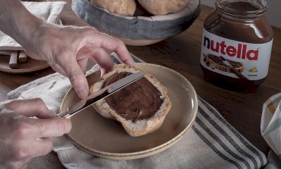 Ferrero “spalma” la Nutella su tutti i pani tradizionali d’Italia