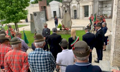 A Santo Stefano Belbo inaugurato il monumento in memoria degli Alpini