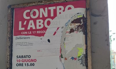 Strappati i manifesti di un evento contro l'aborto, la solidarietà dei Radicali