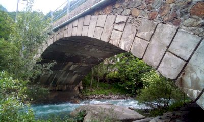 Un nuovo ponte in località Pianche, sulla strada provinciale dei Bagni di Vinadio