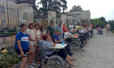 “A spasso con gli Alpini”: le penne nere accompagnano gli anziani di Margarita