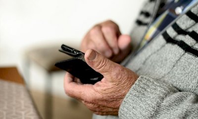 Una telefonata per salvare gli anziani dalla solitudine: il progetto della Croce Rossa a Bra