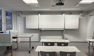 Scuola, raddoppiati i fondi per l’affitto di container in caso di emergenza