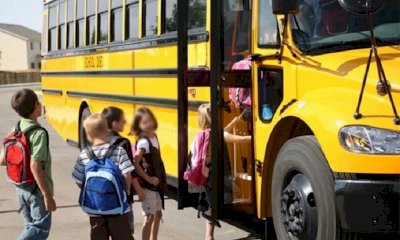 Racconigi, in scadenza le iscrizioni al servizio di trasporto scolastico