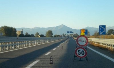 Lavori notturni sulla tangenziale di Fossano