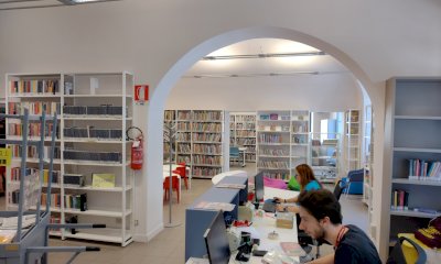 A Boves un nuovo dehor per leggere libri e giornali