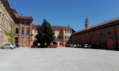 Bra: chiusura temporanea del parcheggio nel cortile delle “Maschili” e dell’ingresso ai campi da hockey
