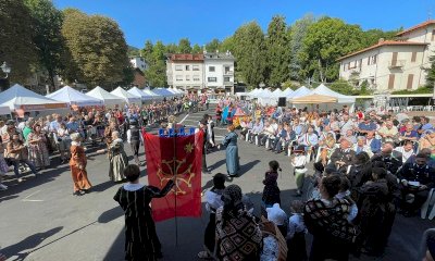 Sagra della Raschera a Frabosa Soprana, il presidente della Provincia Robaldo diventa “Cavaliere”
