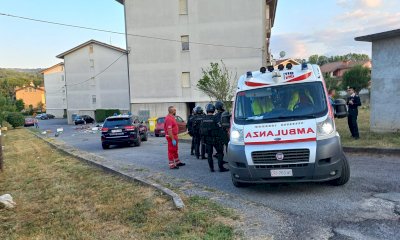 San Michele Mondovì, denunciato e ricoverato in Psichiatria l'uomo che scagliava frecce e dardi dal balcone