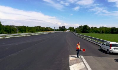 Lavori di asfaltatura sulla Bovesana, senso unico alternato dal 21 agosto