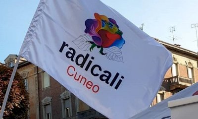 Festa dell'Indipendenza ucraina, Sabbatini (Radicali): 