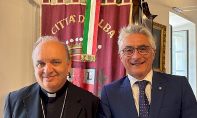 Alba, nuovo confronto tra sindaco e vescovo sull’accoglienza degli stagionali