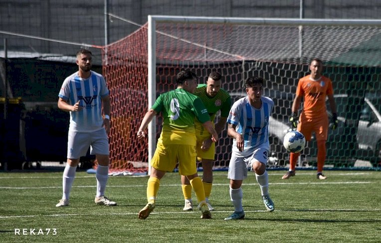 Una fase di gioco del match tra Albese e Villastellone (foto da pagine social Albese Calcio)