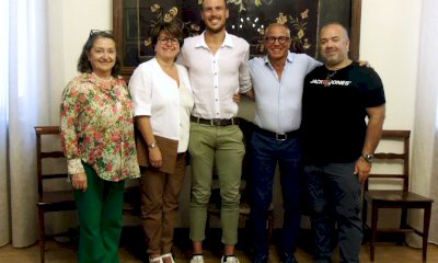 La Giunta di Borgo ha incontrato il triatleta Davide Viale