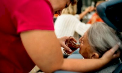 Assistere le persone con demenza, un corso dell'Asl CN1