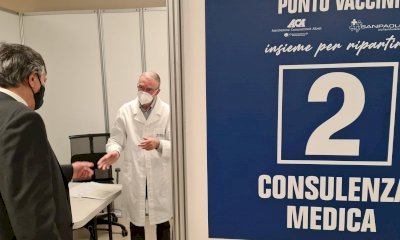 Vaccinazioni anti Covid e antinfluenzali, le indicazioni della Regione alle Asl