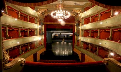 Alba: “Recital” di Gianfranco Jannuzzo alla presentazione della nuova stagione del Teatro Sociale