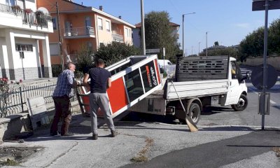 Cuneo, rimosse trentasei cabine telefoniche: nel centro storico ne rimangono attive tre