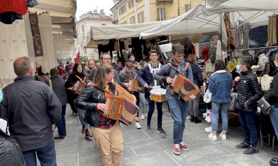 Musica, cultura materiale e lingua occitana: al via a Saluzzo la settima edizione dell’Uvernada