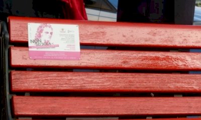 Cuneo, una nuova panchina rossa nel quartiere San Paolo