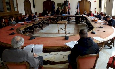 Deposito di rifiuti a Clavesana, dalla Conferenza dei servizi parere negativo