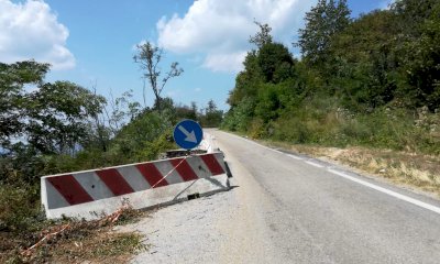 Lavori di ripristino di un tratto strada provinciale 265 a Trezzo Tinella