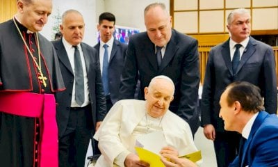 Il saluto del Piemonte a papa Francesco: “Protagonisti del Natale del mondo”