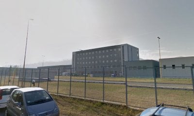 La furia di un ergastolano nel carcere di Saluzzo: aggrediti quattro agenti