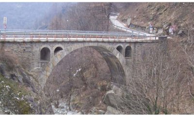 Interventi di consolidamento di due ponti sul Po a Paesana e Oncino