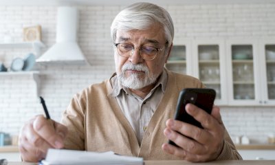 In valle Maira doppio appuntamento sull’uso dello smartphone nelle residenze per anziani