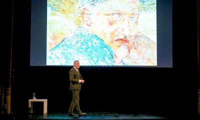 Giovanni Carlo Federico Villa al Teatro Sociale di Alba con una conferenza su Lorenzo Lotto 