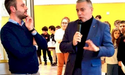 Cossano Belbo: donati quindici robot didattici alla scuola materna ed elementare