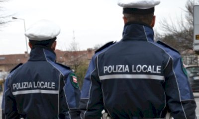 Bra, alla guida con una patente falsa: denunciato