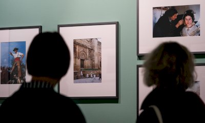 A San Valentino apertura serale e ingresso “2×1” alle mostre “Inge Morath” e “Fotografia è donna” 