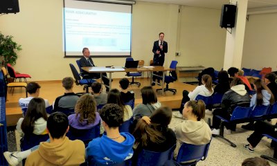 Banca Alpi Marittime porta l’educazione finanziaria nelle scuole cuneesi
