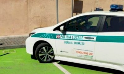 Dà in escandescenze nel centro storico di Borgo e aggredisce i Vigili, arrestato